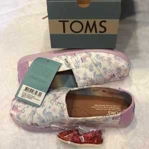 Toms unicorn shoes size Y5/adult women’s 7